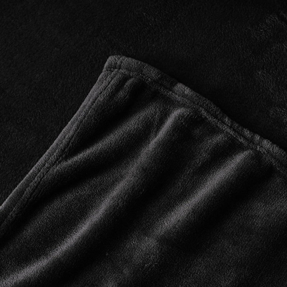 Plush blanket Vømre - Dark Night