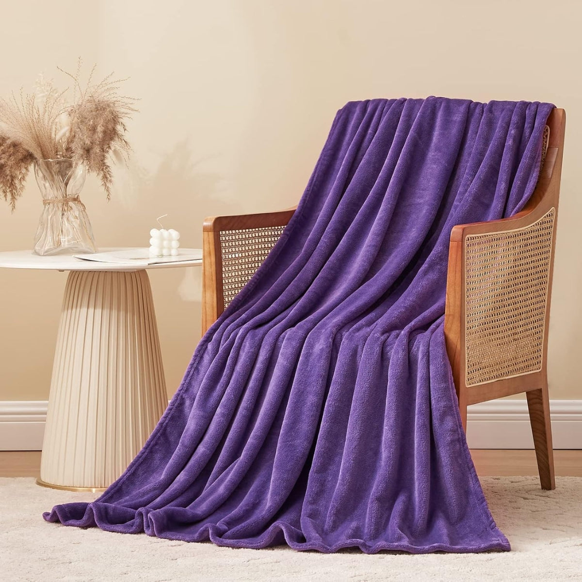 Vømre Plush Blanket - Lavender Bloom