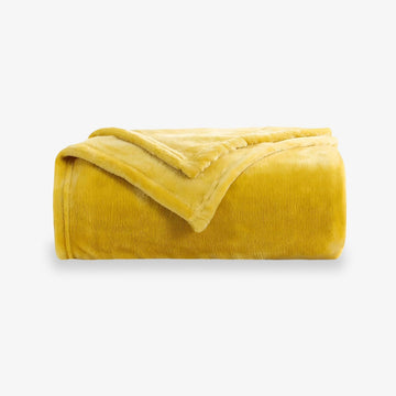 Vømre Plush Blanket - Honey Gold