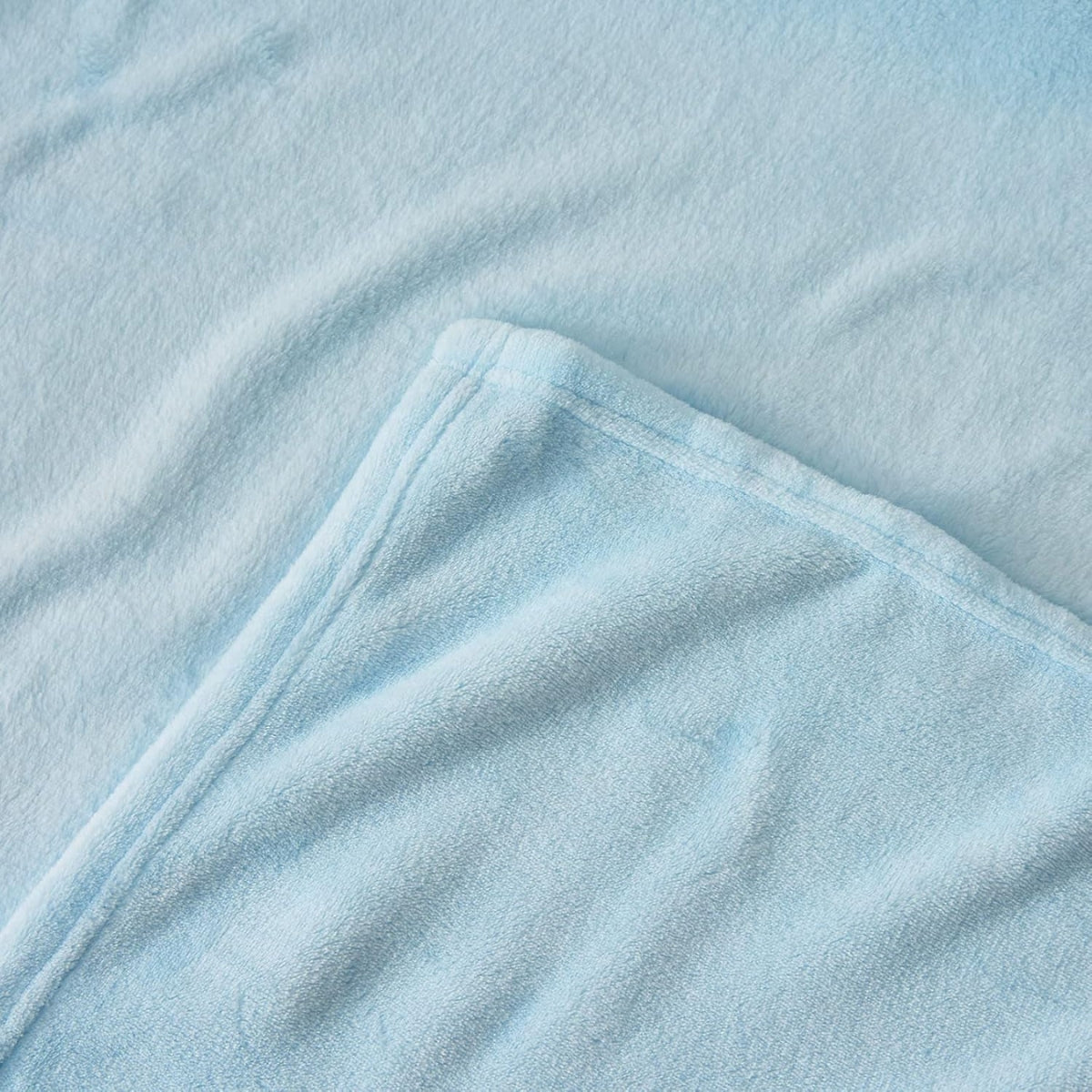 Vømre Plush Blanket - Minty Morning