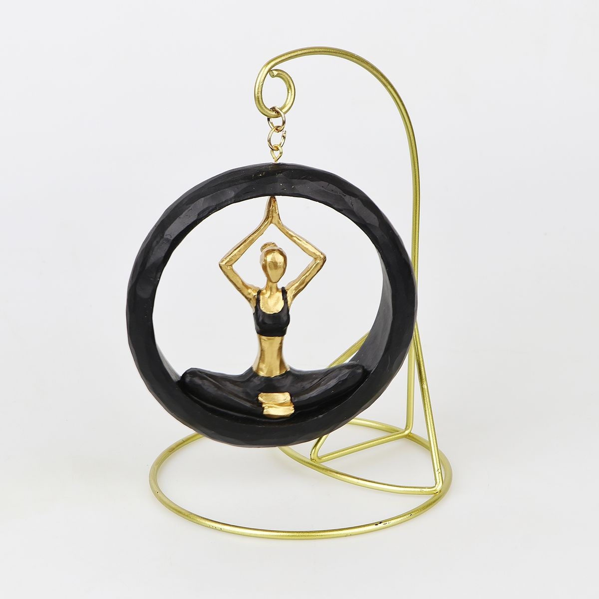 Decorative statuette – Yogi Rihane